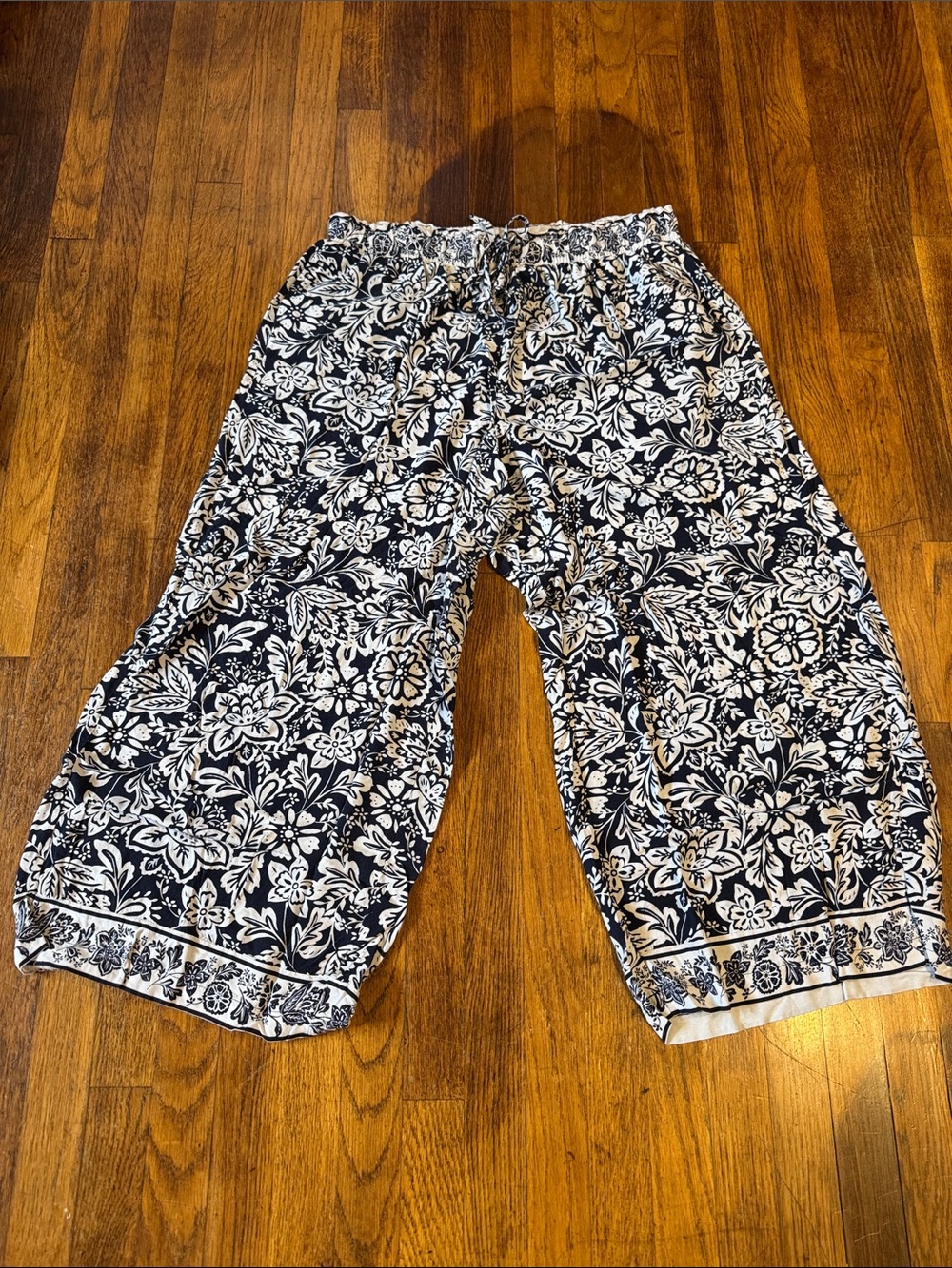Lane Bryant Navy and White Wide-Leg Floral Pants